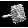 Image 2 : 14KT White Gold 3.69ct Aquamarine and Diamond Ring