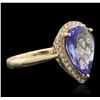 Image 2 : 14KT Yellow Gold 3.43ct Tanzanite and Diamond Ring