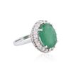 Image 2 : 14KT White Gold 5.95ct Emerald and Diamond Ring