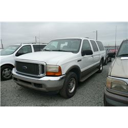 00 Ford Excursion 4 Dr  SUV - ADT - `DRIVE