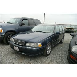 99 Volvo V70 4 Dr STD Wagon - T - `DRIVE