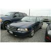 Image 1 : 99 Volvo V70 4 Dr STD Wagon - T - `DRIVE