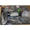 Image 1 : BOX OF 12 NEW MALLARD DUCK DECOYS