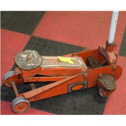 STRONGARM FLOOR JACK
