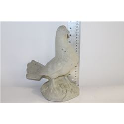 SET OF 6 CEMENT GARDEN ORNAMENTS - DOVE