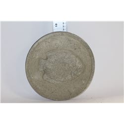 SET OF 4 FISH CEMENT PLAQUES