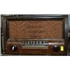 Image 1 : 1940'S WESTINGHOUSE RADIO