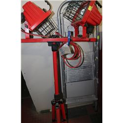 HALOGEN LIGHT ON STAND