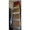 Image 1 : 8FT. STEP LADDER