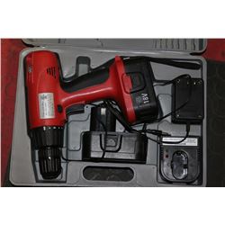 18 VOLT CORDLESS DRILLER W/ 2 BATTERIES & CHARGER