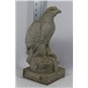 Image 1 : CEMENT EAGLE GARDEN ORNAMENT