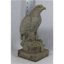 CEMENT EAGLE GARDEN ORNAMENT