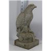 Image 1 : CEMENT EAGLE GARDEN ORNAMENT