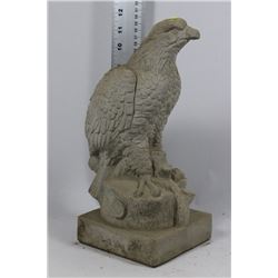 CEMENT EAGLE GARDEN ORNAMENT