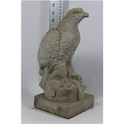 CEMENT EAGLE GARDEN ORNAMENT