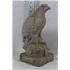 Image 1 : CEMENT EAGLE GARDEN ORNAMENT