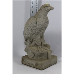 CEMENT EAGLE GARDEN ORNAMENT