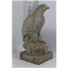 Image 1 : CEMENT EAGLE GARDEN ORNAMENT