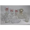 Image 1 : LOT OF APX 13 GLASSWARE PIECES