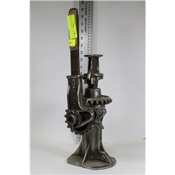 VINTAGE CAR JACK