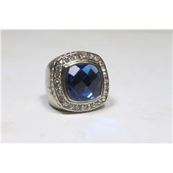 LADIES DESIGNER PLATINUM RHODIUM DIAMONELLE RING