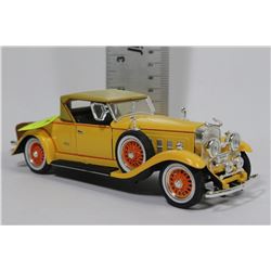 1931 DIE CAST CADILLAC ROASTER