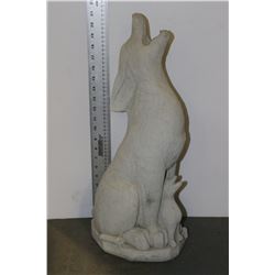 CONCRETE HOWLING WOLF W/ PUP LAWN ORNAMENT