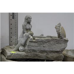 CONCRETE FOUNTAIN ON CHOICE: DOLPHINS AND MERMAID
