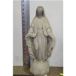 SMALL CONCRETE MARY LAWN ORNAMENT