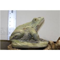 CONCRETE PAINTED FROG FOUNTAIN SPITTER