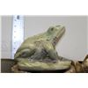 Image 1 : CONCRETE PAINTED FROG FOUNTAIN SPITTER