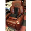 Image 1 : LEAHTER MASSAGE CHAIR (DAMAGE)