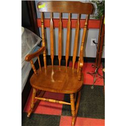 WOODEN ROCKING CHAIR