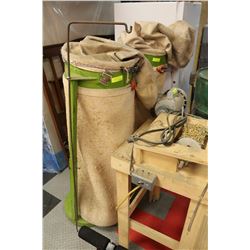 COMMERCIAL DUST COLLECTOR