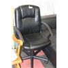 Image 1 : BLACK LEATHERETTE HYDRAULIC & ADJUSTABLE OFFICE