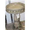 Image 1 : PAINTED CONCRETE BIRD BATH
