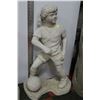 Image 1 : CONCRETE GIRL SOCCER PLAYER STATUE