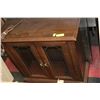 Image 1 : 2 DOOR CABINET***