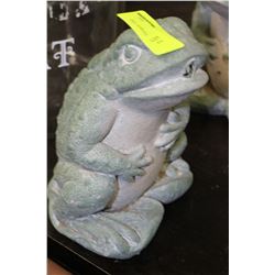 GREEN STONE FROG FOUNTAIN SPITTER