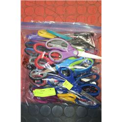 BAG OF SCISSORS