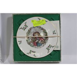 1978 AND 1979 VINTAGE ROYAL DOULTAN CHRISTMAS