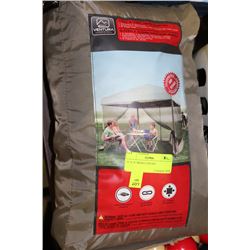 10' X 10' MESH CURTAIN