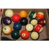 Image 1 : SET OF 16 POOL BALLS