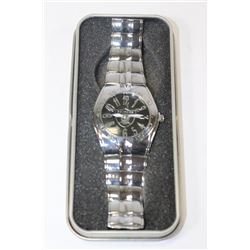 RAIDERS WATCH IN METAL CASE