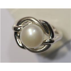 STERLING SILVER FRESH WATER PEARL RING