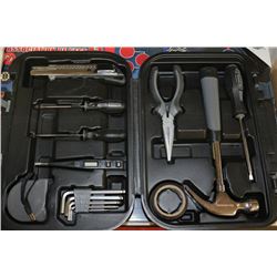 NEW FISKARS TOOL KIT