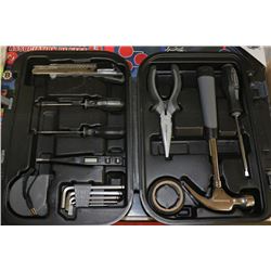 NEW FISKARS TOOL KIT