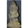 Image 1 : CONCRETE GARDEN GNOME ORNAMENT