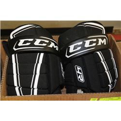 BOX W/ CCM 4R - 15 INCH MEN'S LARGE HOCKEY