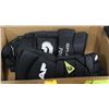 Image 1 : BOX W/ GRAF 700 - 15 INCH MEN'S LARGE HOCKEY
